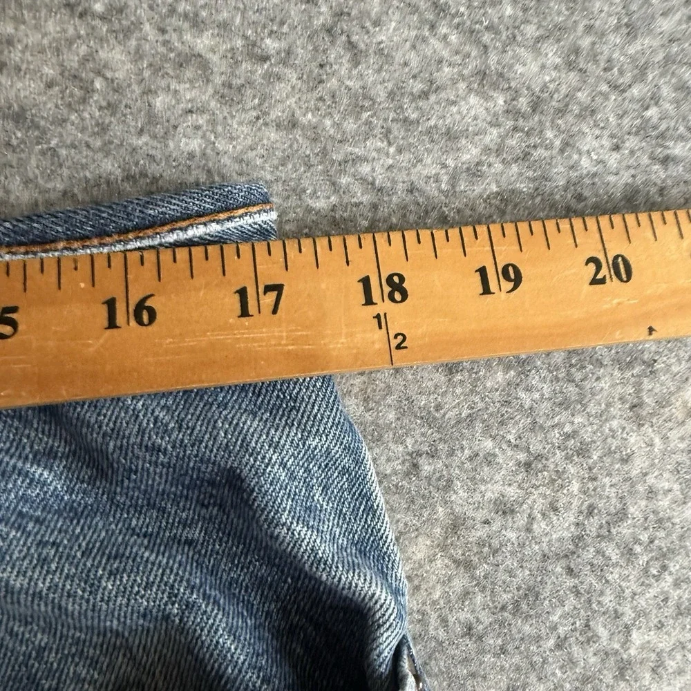 Vintage Levis 560 Jeans Mens 34x30 Loose Fit Y2k Tapered Leg Denim Made USA FLAW